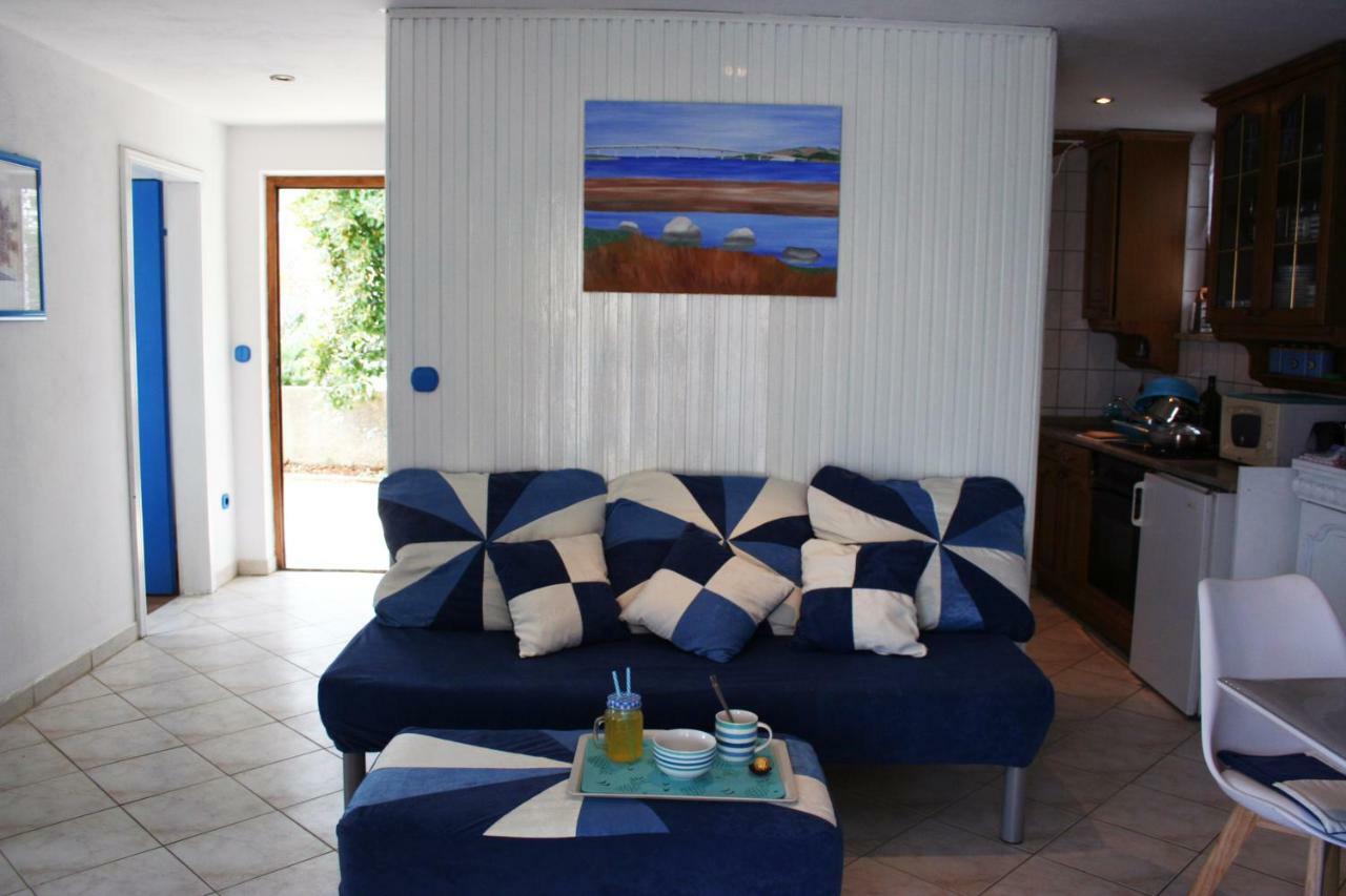 Apartment Azriel Vir Esterno foto